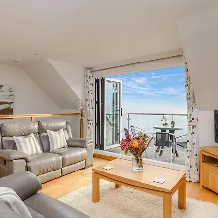 Breakers - Mount Brioni Ferienhaus *